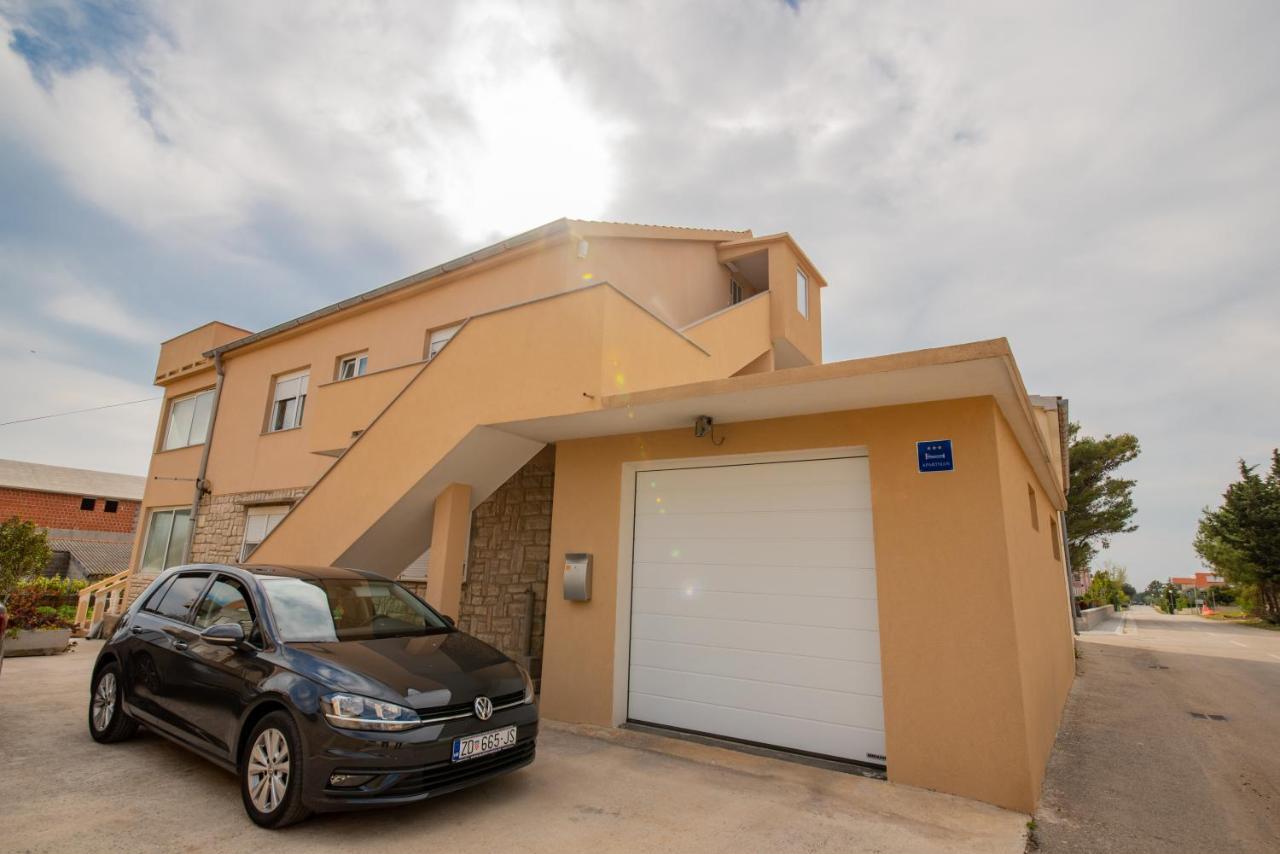 Apartman Eva Врси Екстериор снимка