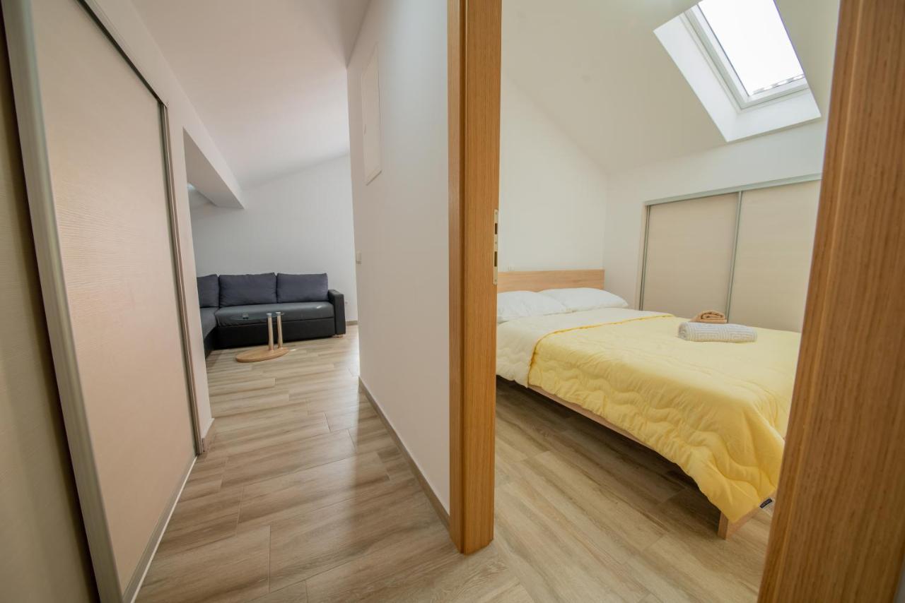 Apartman Eva Врси Екстериор снимка