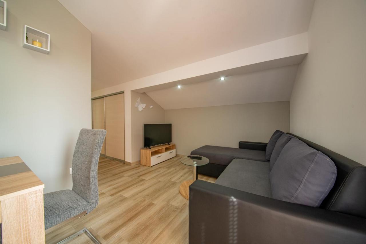 Apartman Eva Врси Екстериор снимка